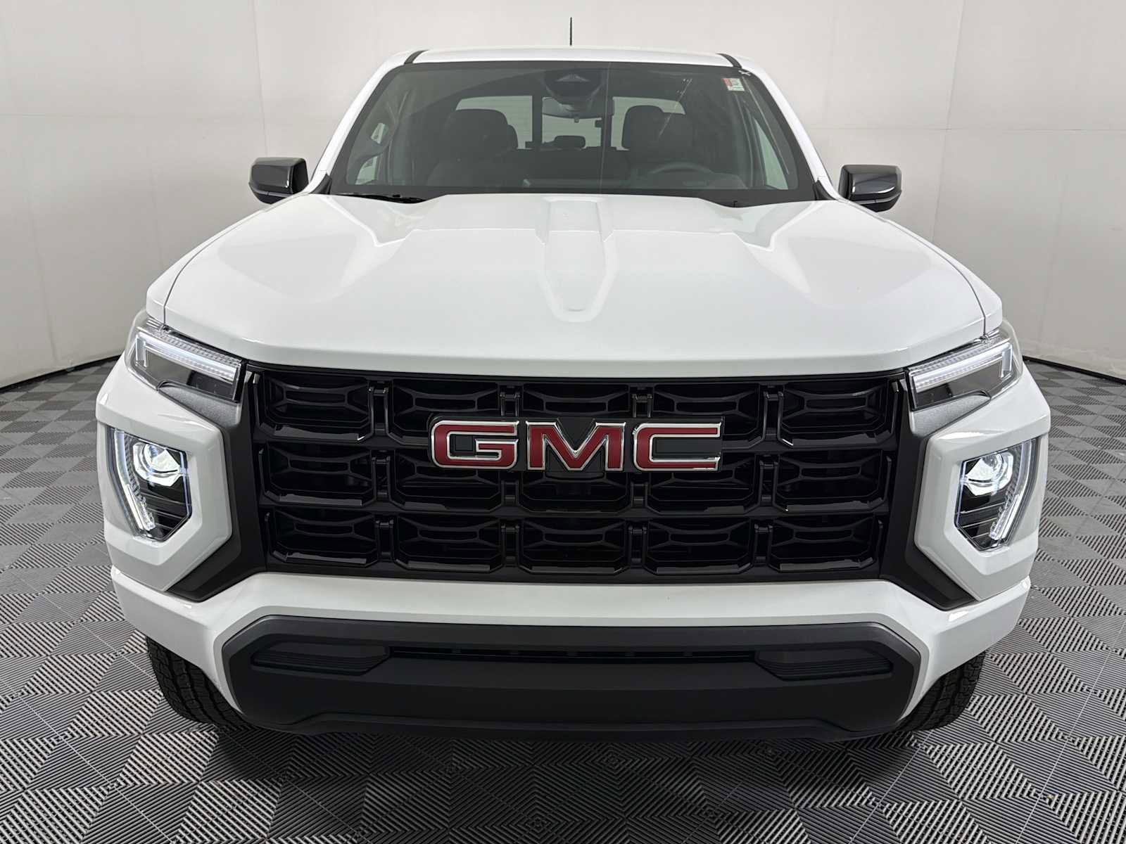 New 2026 GMC Canyon Elevation video 2