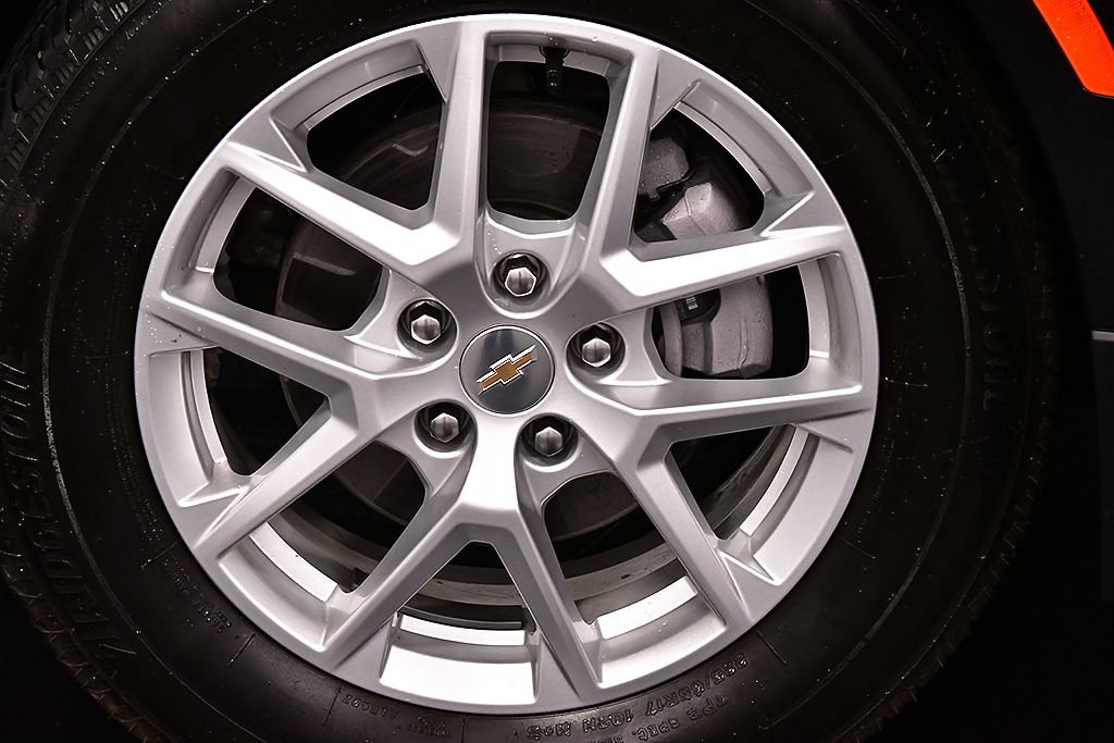 Used 2024 Chevrolet Equinox LT AWD/4WD image 9