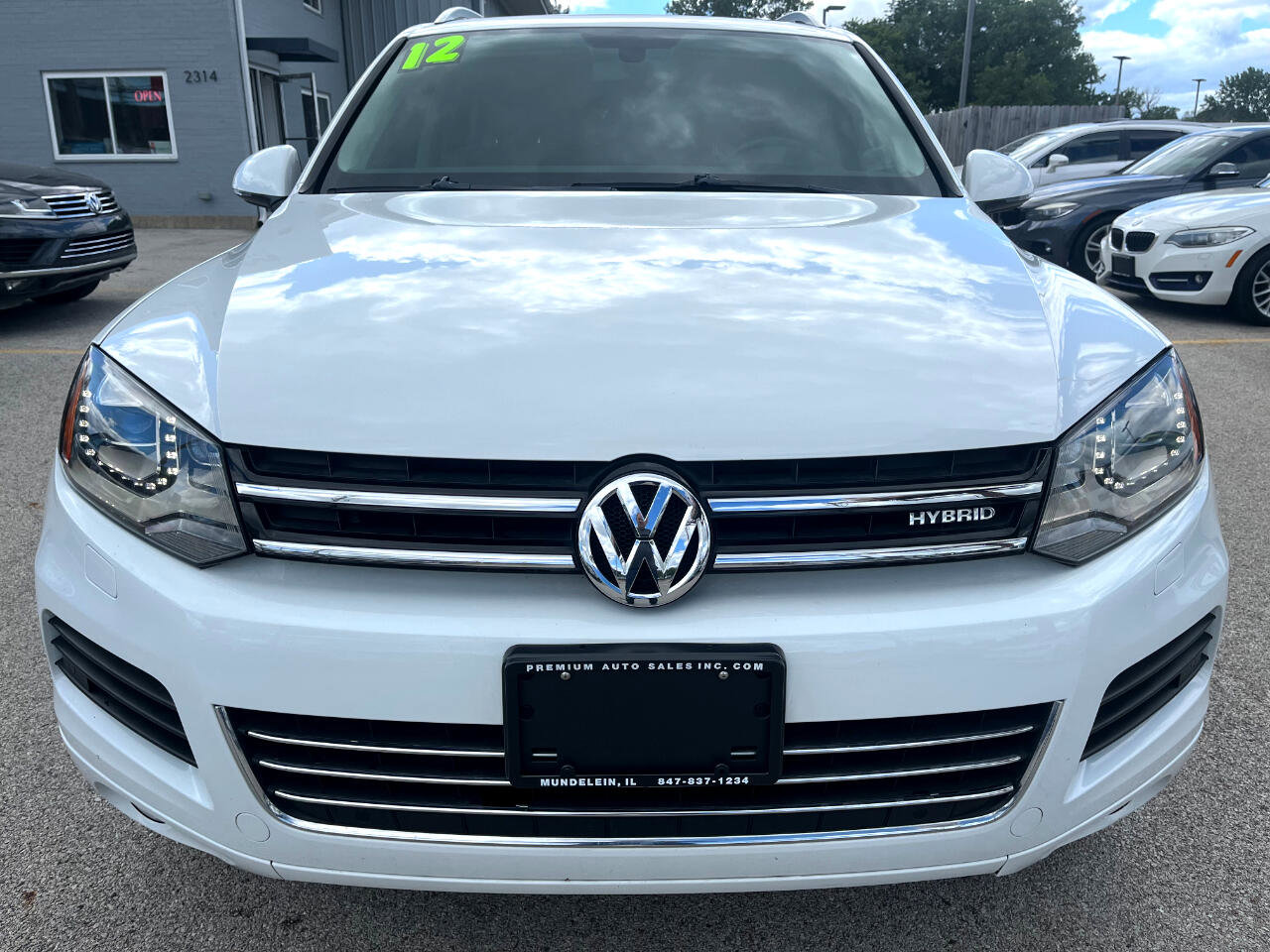 Used 2012 Volkswagen Touareg Hybrid image 8