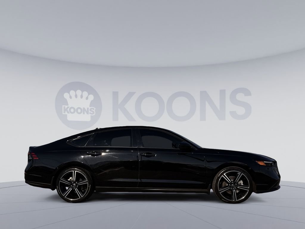 Used 2024 Honda Accord Sport image 8