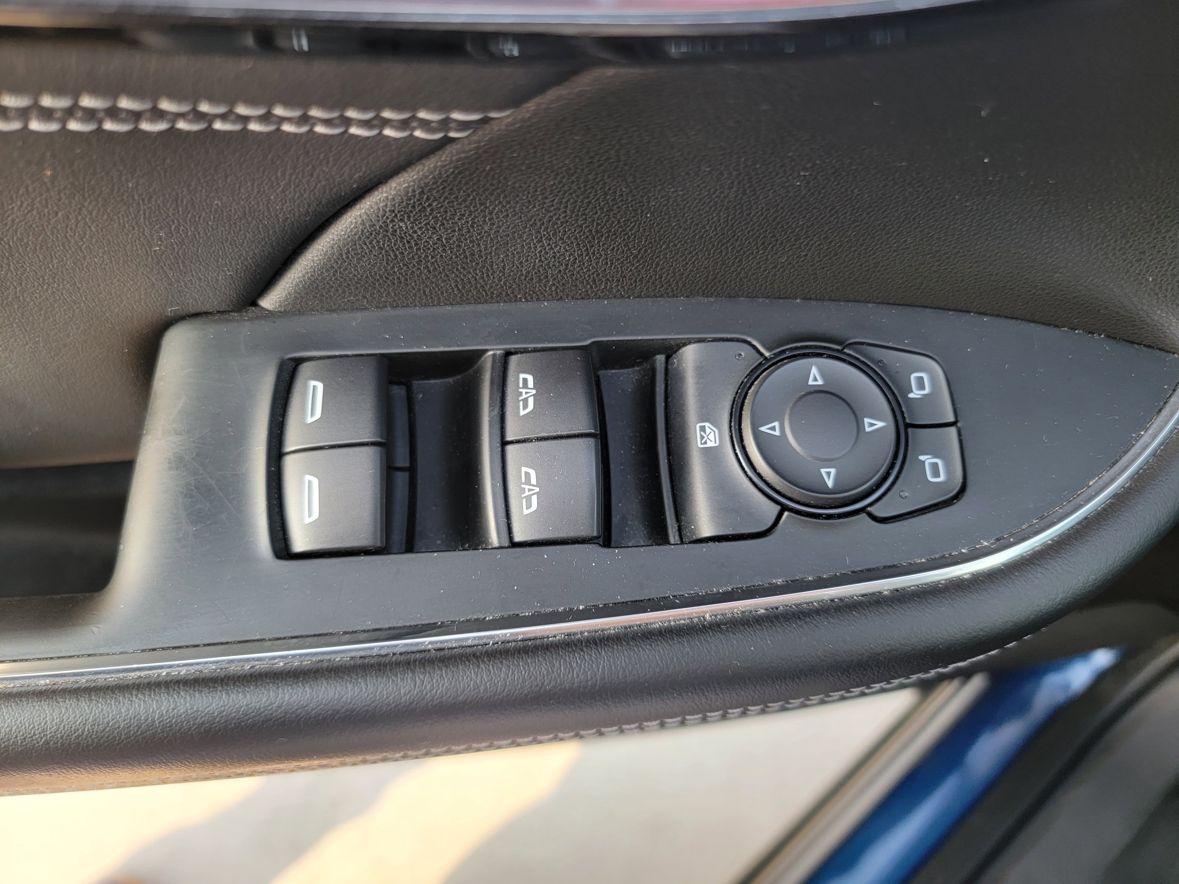 Used 2022 Buick Envision Preferred FWD image 16