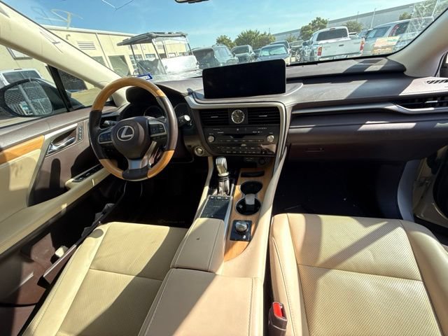 Used 2020 Lexus RX 350L FWD w/ Premium Package image 11