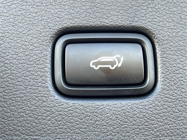 Used 2024 Hyundai Palisade Calligraphy image 12