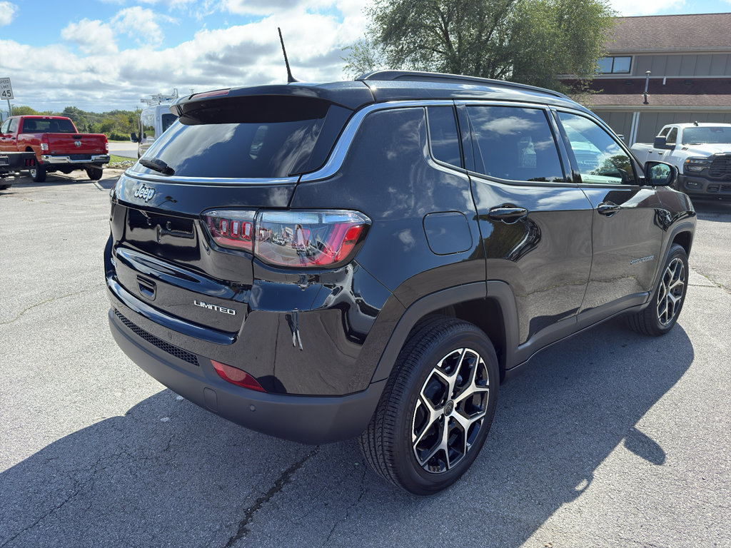 New 2026 Jeep Compass Limited image 5
