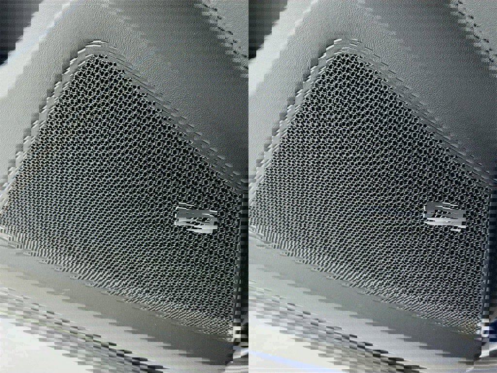 New 2026 Porsche Cayenne S image 12