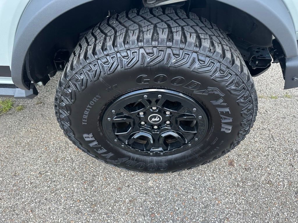 Used 2024 Ford Bronco Wildtrak image 11