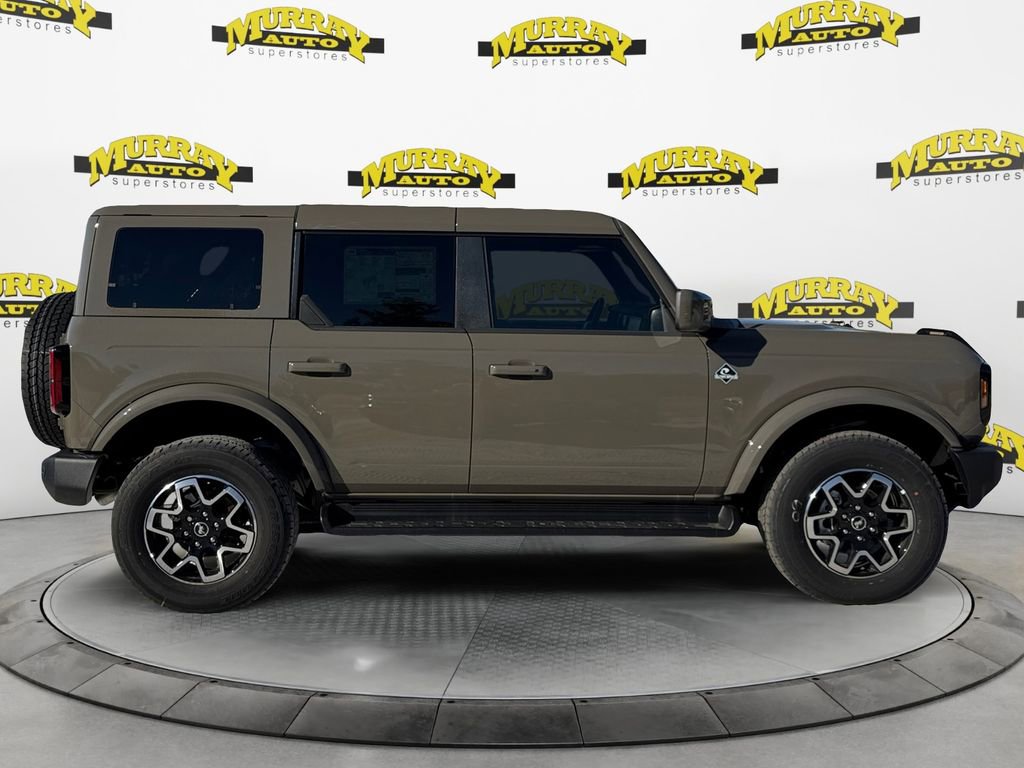 New 2025 Ford Bronco Outer Banks image 7