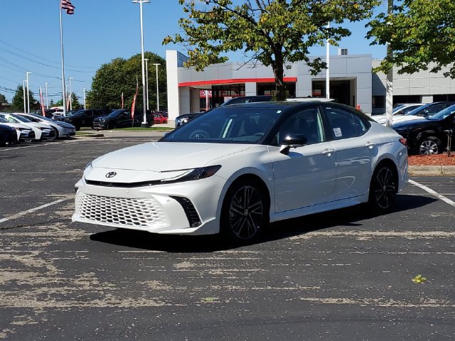 New 2026 Toyota Camry XSE FWD image 2
