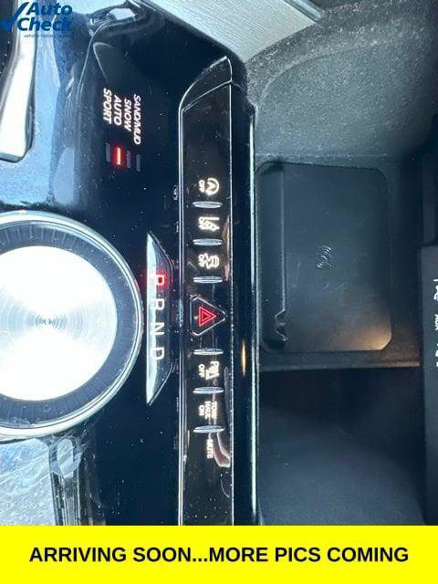 Certified 2024 Jeep Wagoneer Series II AWD/4WD image 21