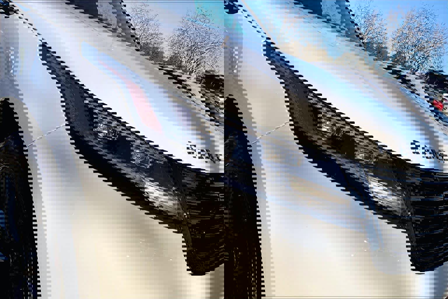 New 2026 Land Rover Range Rover Velar S image 33