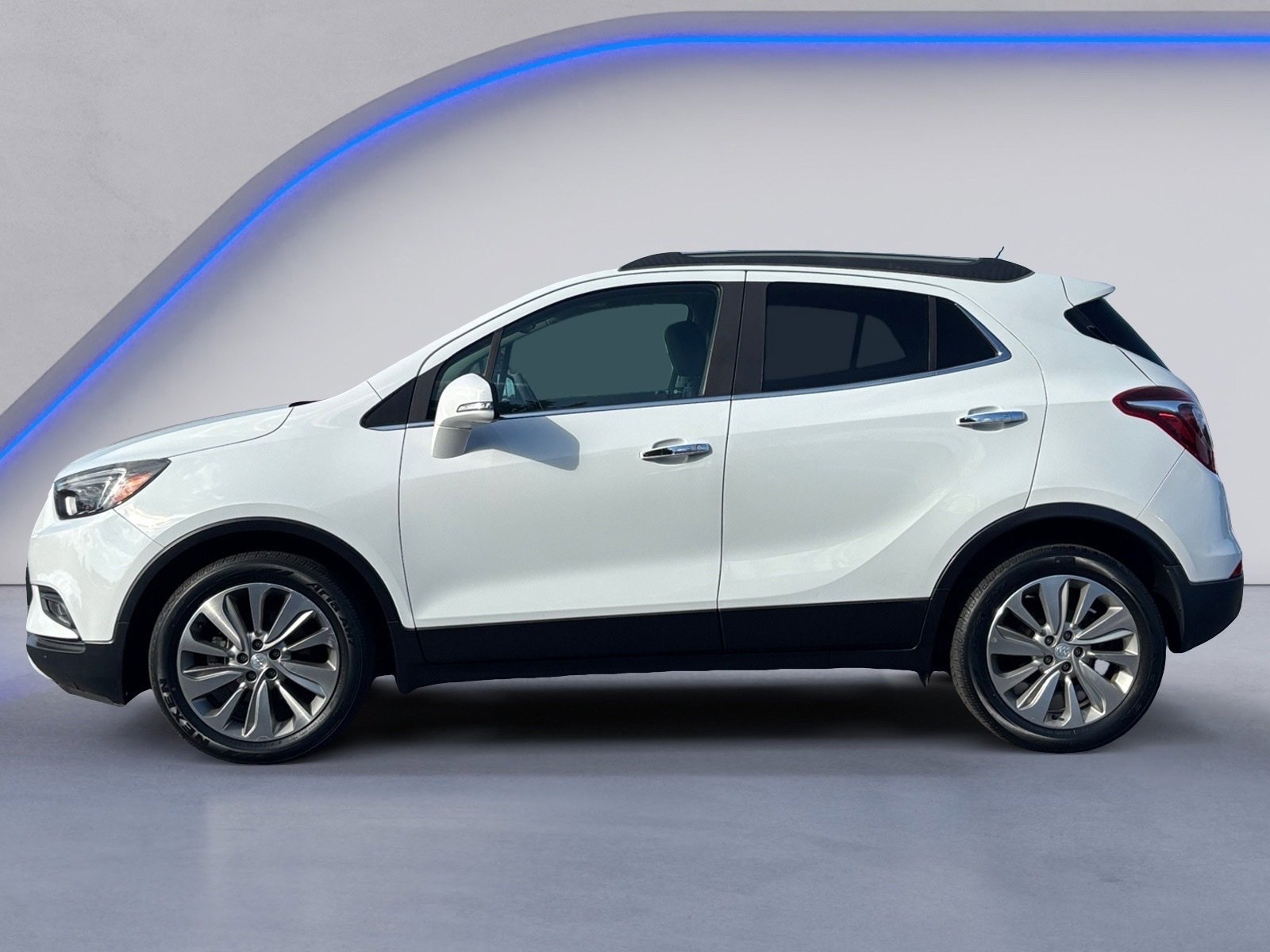 Used 2017 Buick Encore Essence image 11