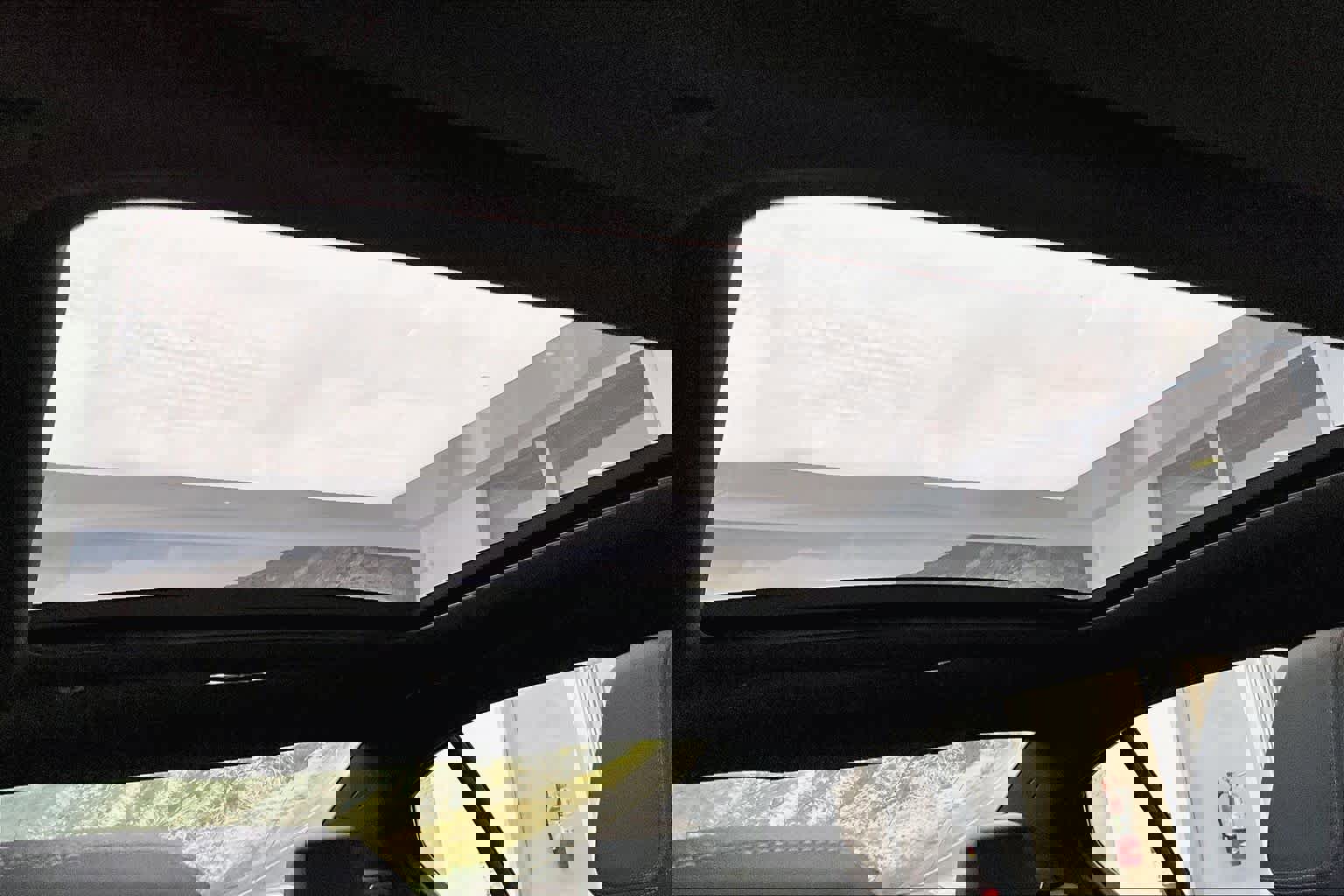 Used 2024 BMW 530i w/ Premium Package image 14