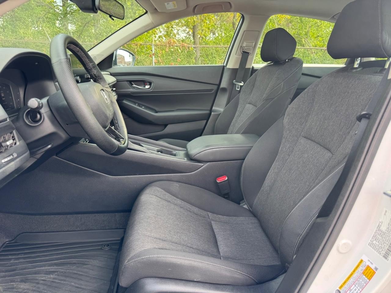 Used 2023 Honda Accord EX image 17