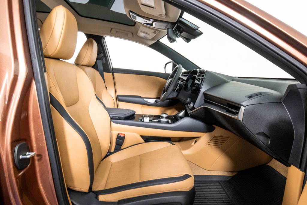 Used 2024 Lexus RZ 300e Premium w/ Technology Package image 10