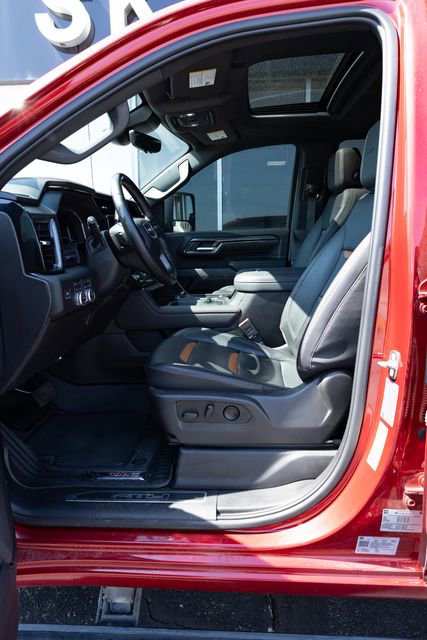 Used 2024 GMC Sierra 2500 AT4 w/ AT4 Premium Plus Package image 17