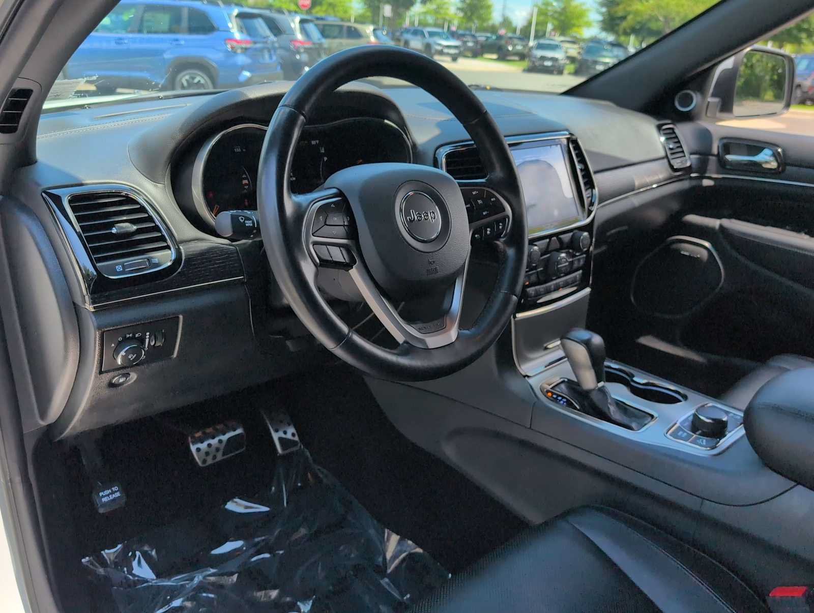Used 2020 Jeep Grand Cherokee High Altitude AWD/4WD image 10