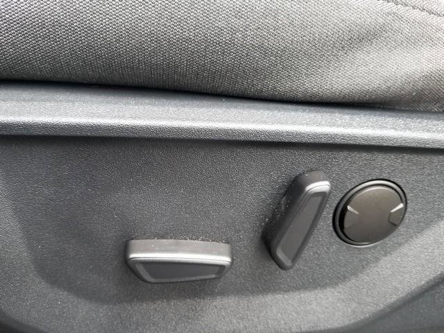 Used 2022 Ford F150 XLT w/ Equipment Group 302A High image 14