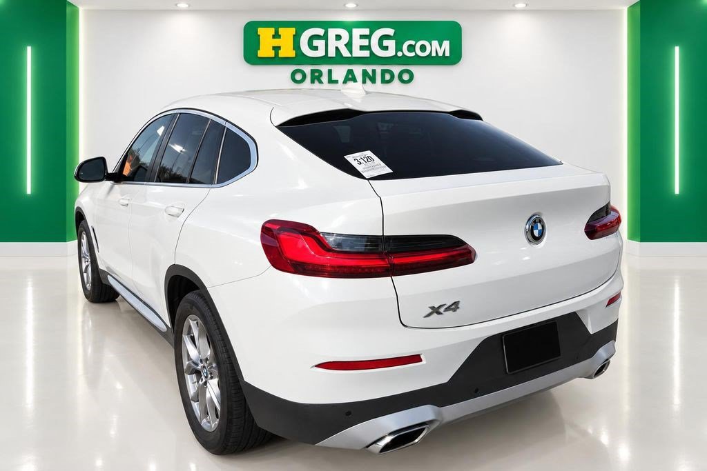 Used 2022 BMW X4 xDrive30i AWD/4WD image 2