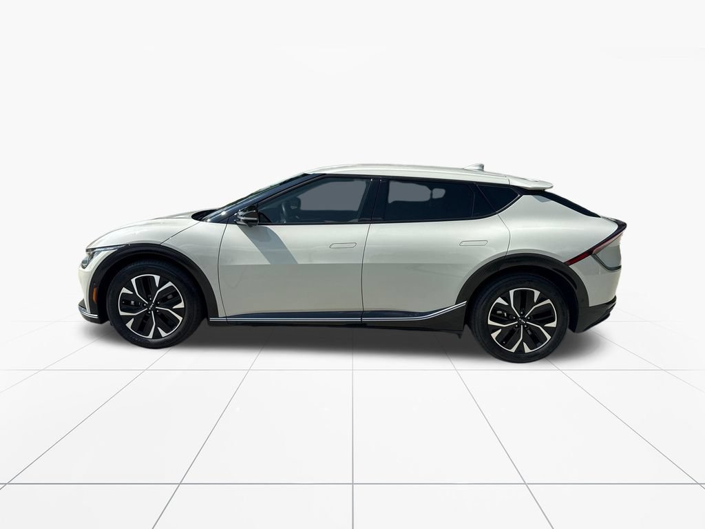 Used 2023 Kia EV6 Wind w/ Wind Technology Package RWD video 4