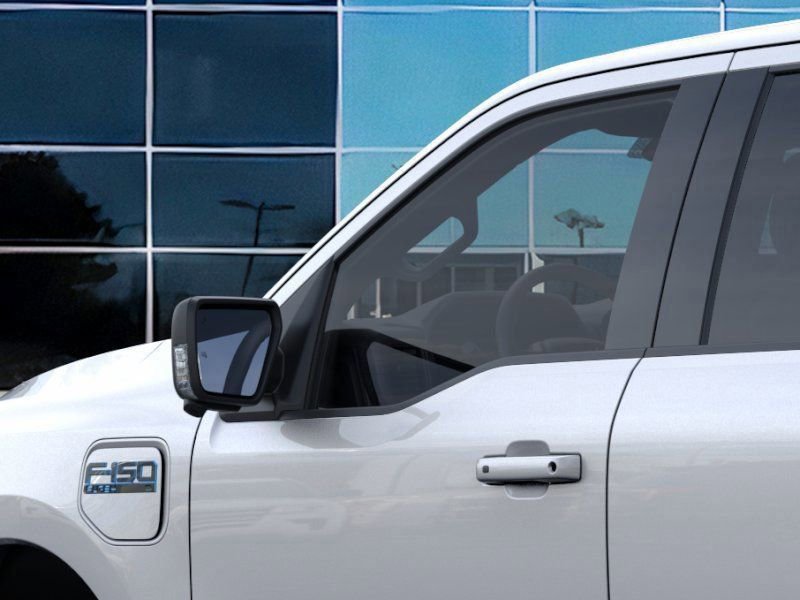 New 2025 Ford F150 Lightning Flash AWD/4WD image 38