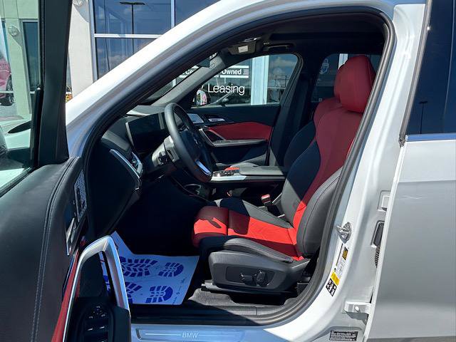 Certified 2023 BMW X1 xDrive28i w/ Premium Package image 17