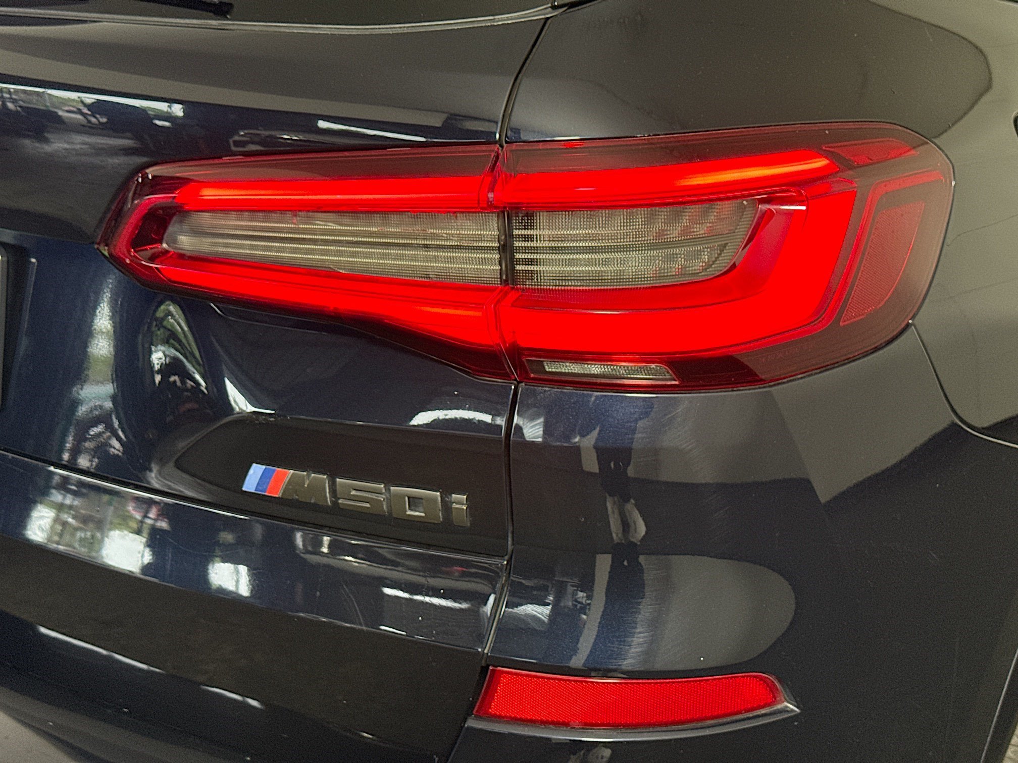Used 2020 BMW X5 M50i w/ Premium Package AWD/4WD image 34