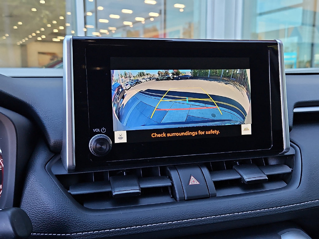 Certified 2023 Toyota RAV4 LE AWD/4WD image 19