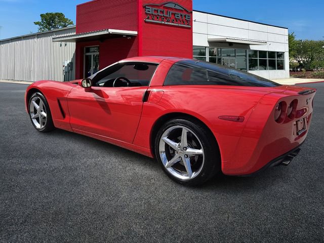 Used 2011 Chevrolet Corvette Coupe w/ 1LT image 3