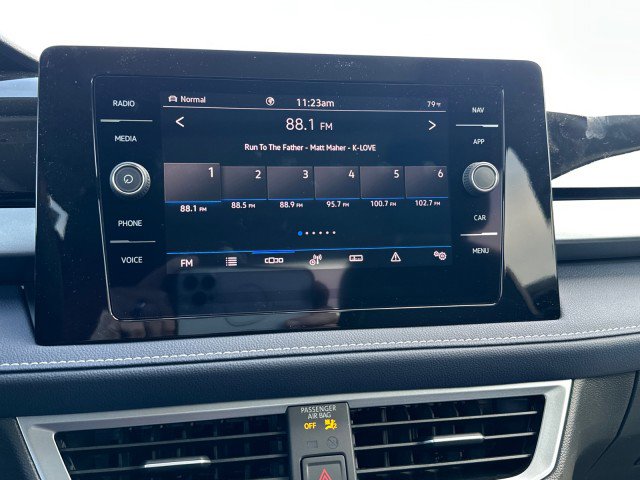 New 2025 Volkswagen Taos SEL image 41