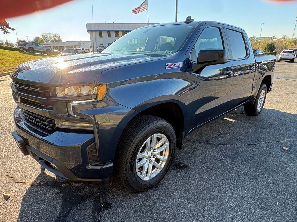 Used 2021 Chevrolet Silverado 1500 RST image 3