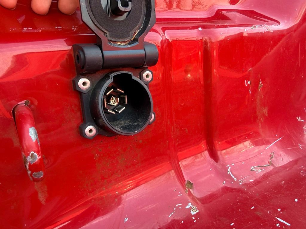 Used 2017 RAM 2500 Tradesman w/ Chrome Appearance Group image 38