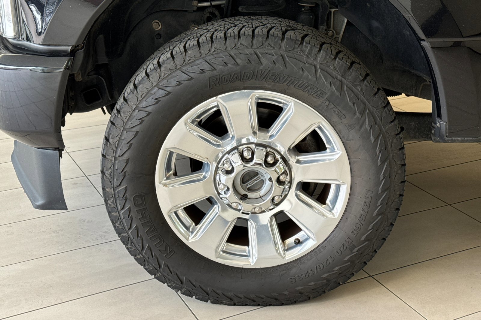 Certified 2021 Ford F250 Platinum w/ FX4 Off-Road Package image 26