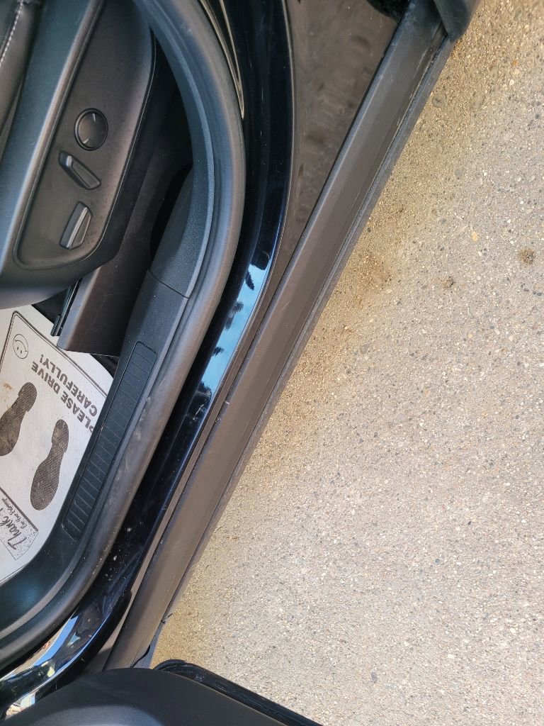 Used 2021 Ford Escape Titanium image 18