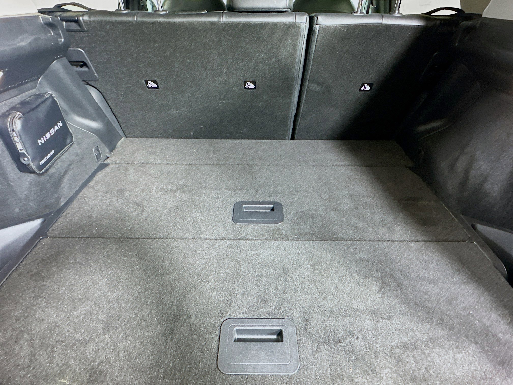 Used 2023 Nissan Ariya AWD image 29