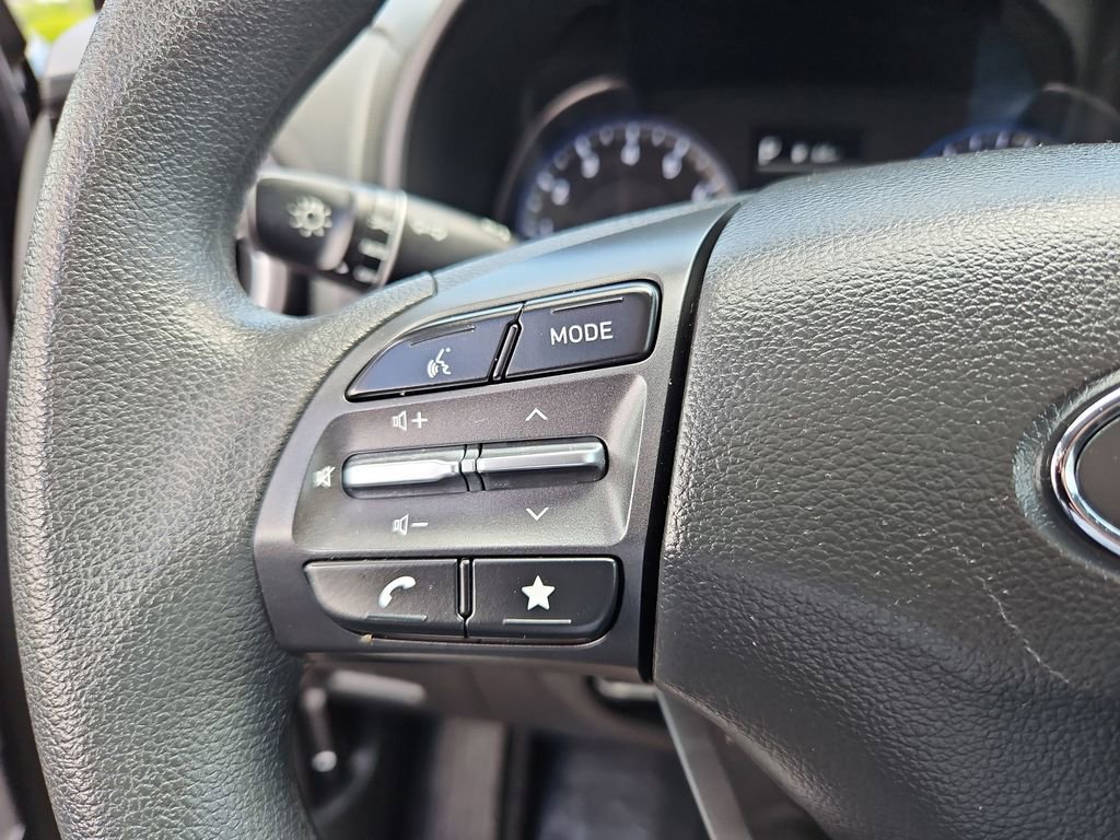 Used 2023 Hyundai Kona SEL w/ Cargo Package image 11