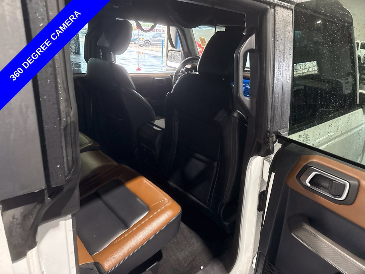 Used 2023 Ford Bronco Outer Banks AWD/4WD image 14