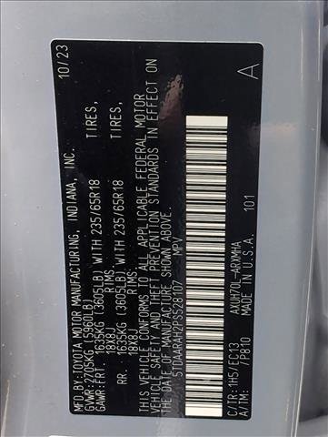 Used 2023 Toyota Highlander Bronze Edition image 27