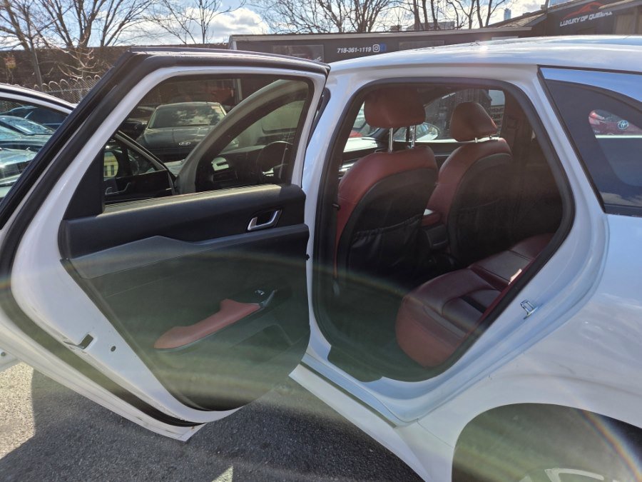 Used 2023 Kia K5 GT-Line image 7