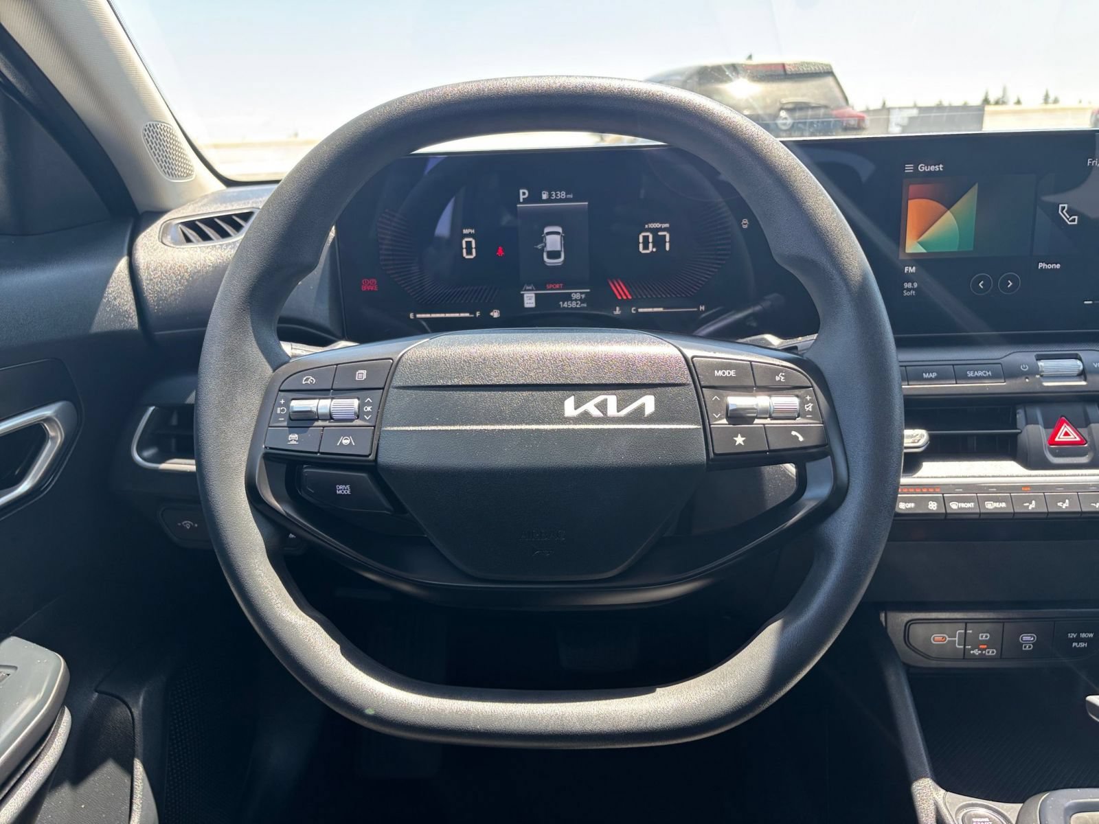 Used 2026 Kia K4 FWD image 27