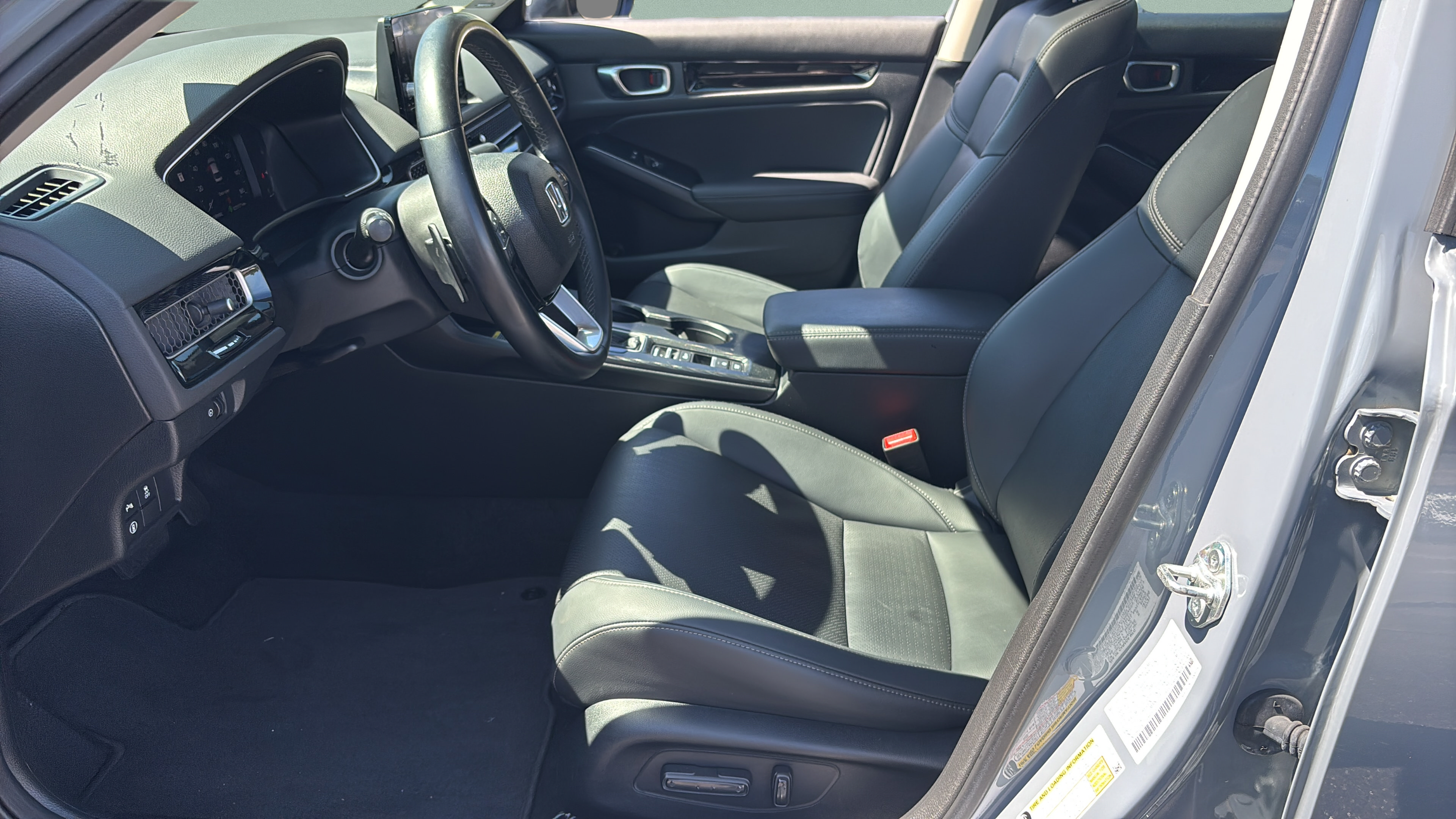 Certified 2023 Honda Civic Touring image 9