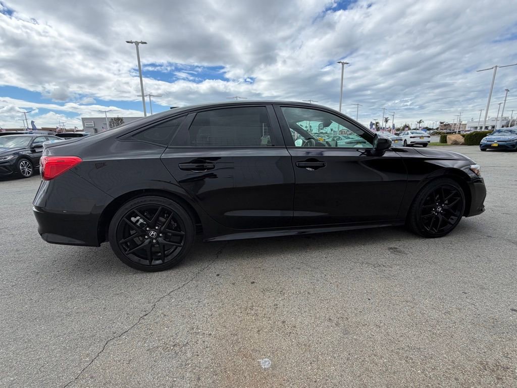 Used 2023 Honda Civic Sport image 7