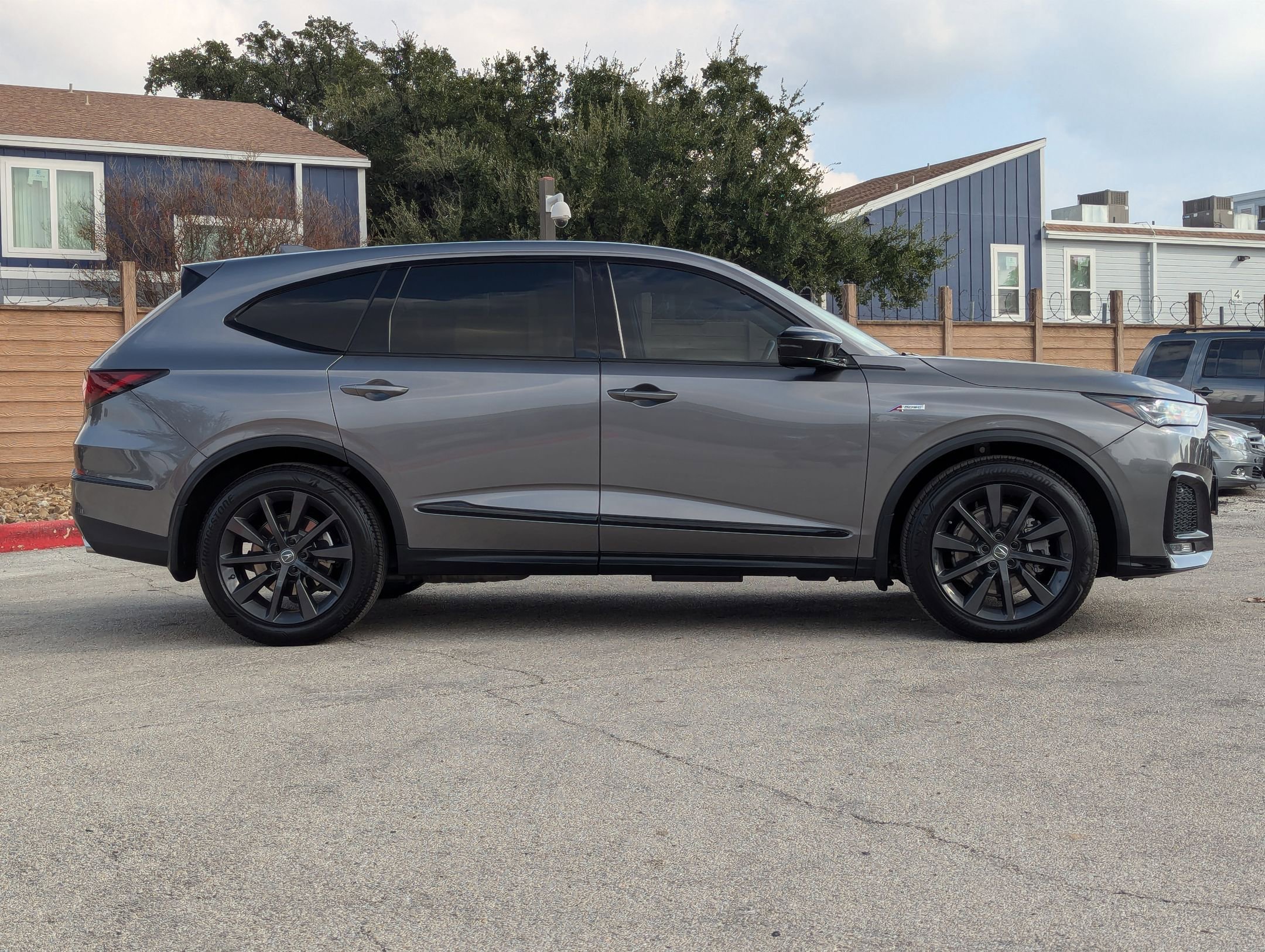 Certified 2025 Acura MDX A-Spec image 3