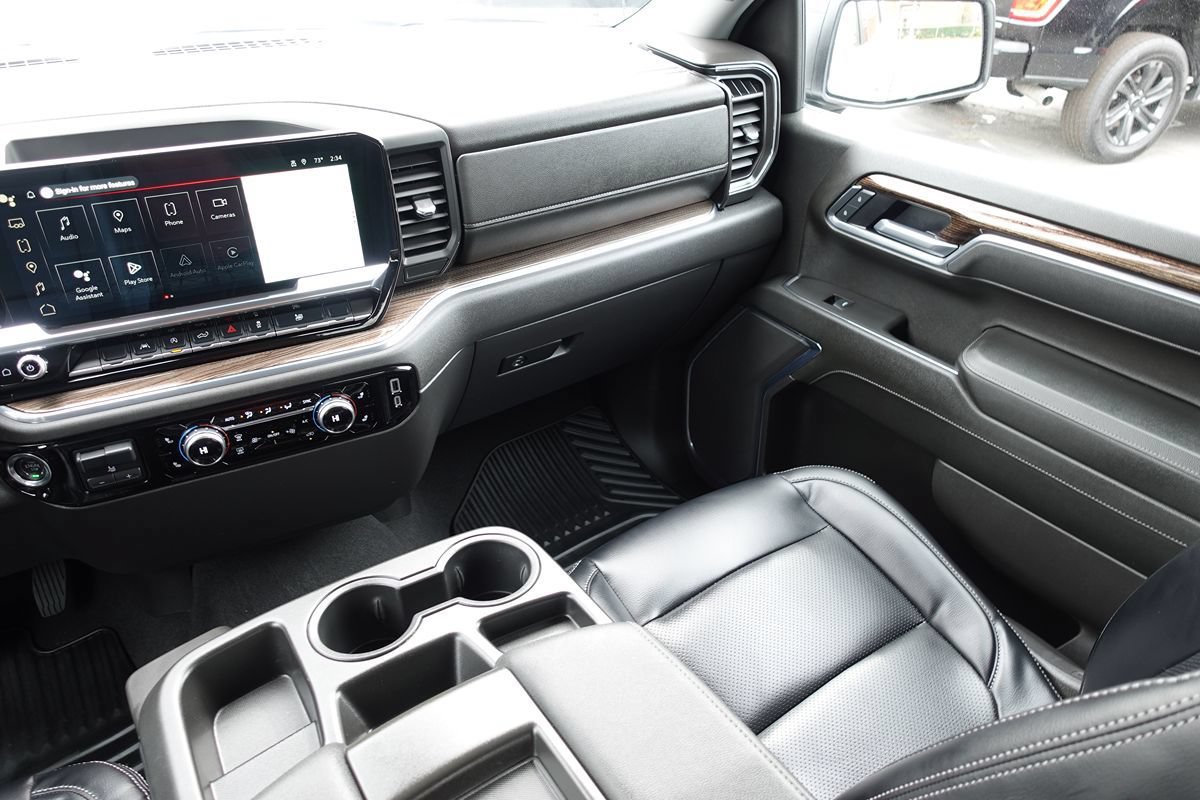 Used 2025 GMC Sierra 1500 Elevation AWD/4WD image 37