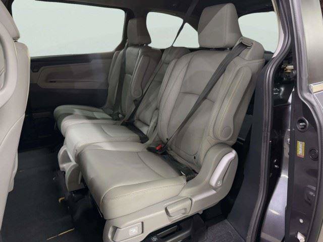 Used 2023 Honda Odyssey EX-L image 42