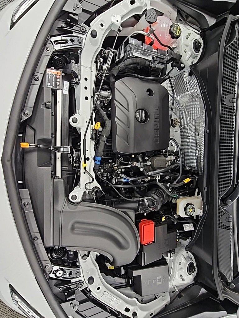 New 2026 Buick Encore GX Sport Touring w/ Advanced Technology Package image 38