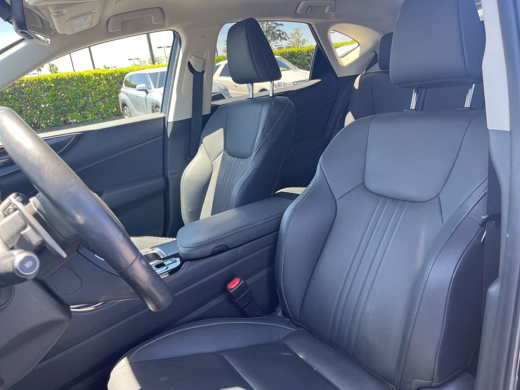 Used 2024 Lexus NX 250 FWD w/ Towing Package (2000 Lbs) image 15