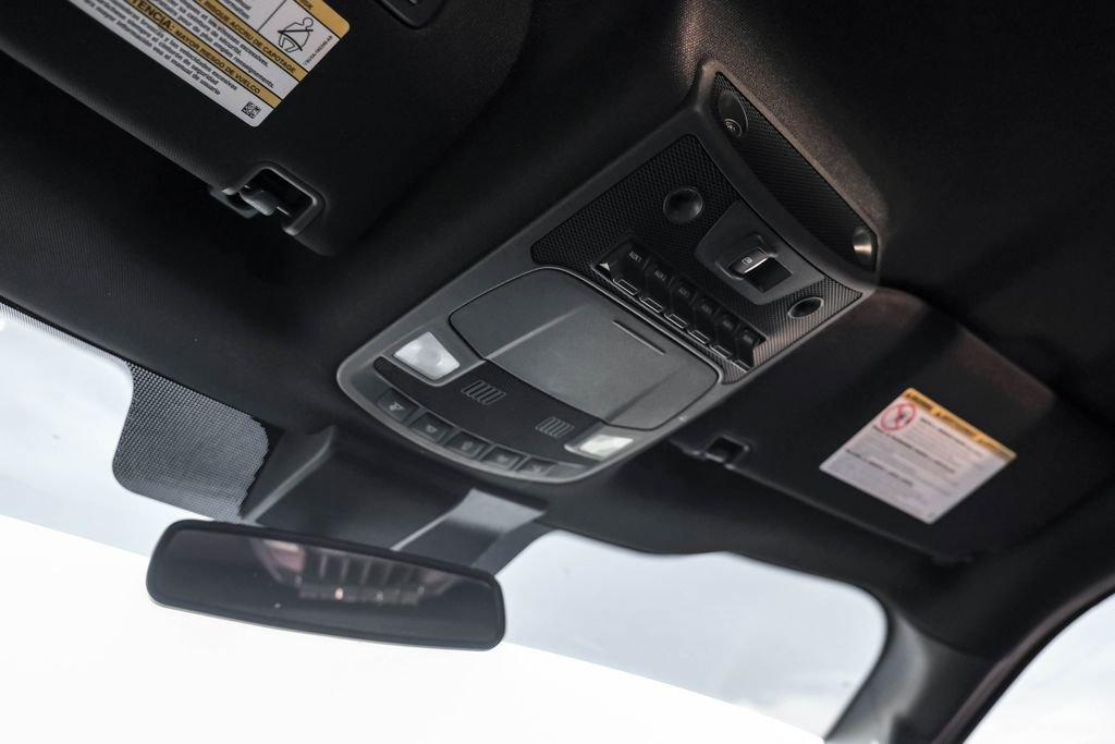 Used 2022 Ford F350 Platinum w/ FX4 Off-Road Package image 22