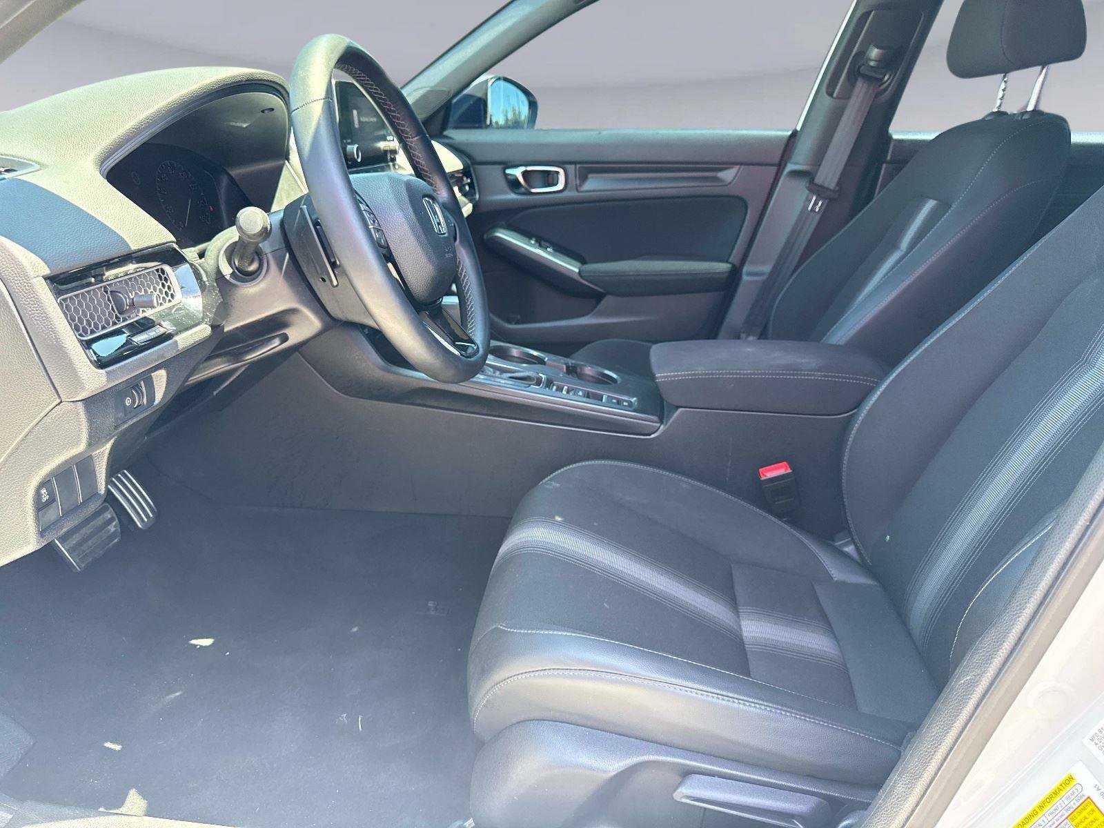 Certified 2025 Honda Civic Sport image 18