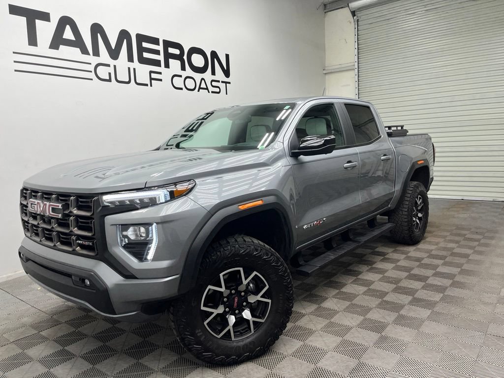 Used 2025 GMC Canyon AT4 w/ AT4X Package AWD/4WD image 2