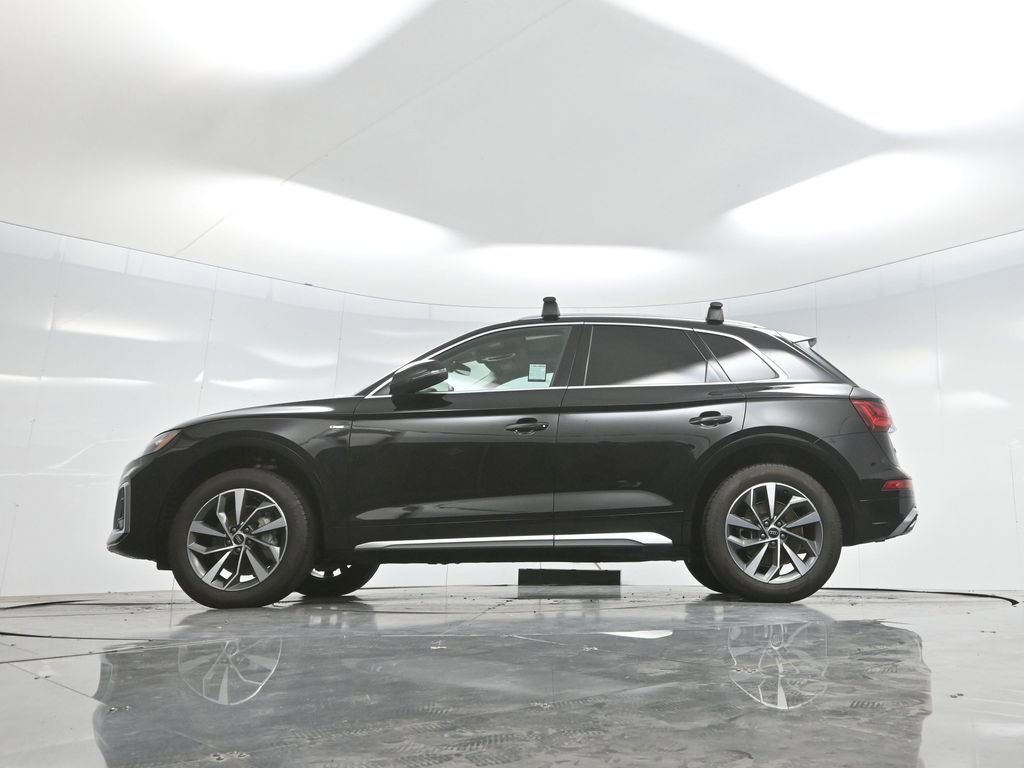 Used 2024 Audi Q5 2.0T Premium w/ Convenience Package image 75